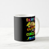 Mug Savourez Une Cuisine Sur Le Cinco De Mayo (Devant droit)