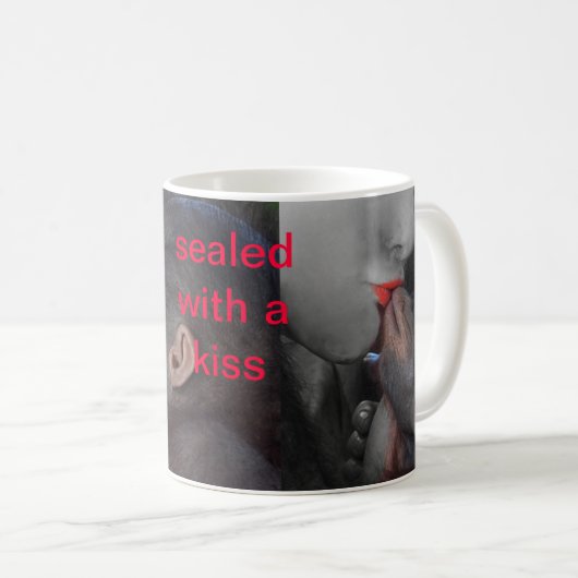 Mug Scellé avec un baiser (Devant droit)