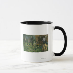 Mug Scène d'au sol de camp des hommes campant au Maine