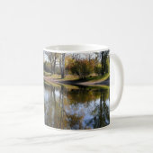 Mug Scène d'automne d'arbre de la nature eau (Devant droit)