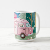 Mug Scène de camping Whimsical Pink Camper Van Camping (Devant droit)