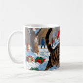 Mug Scène de neige festive de Noël avec un chat Bengal (Gauche)