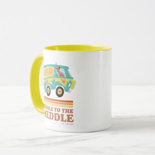 Mug Scooby-Doo Mystery Machine "Peddle to the Meddle" (Devant gauche)