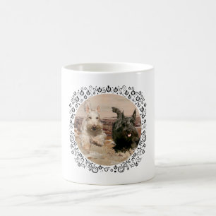 Mug Scotties roux et noirs en course