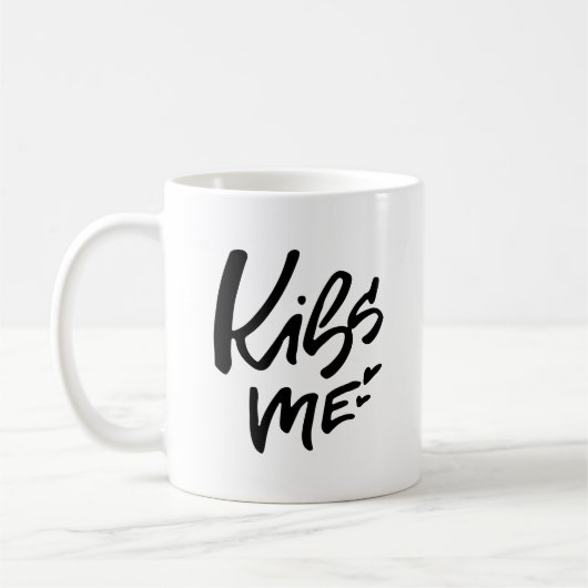 Mug Script Lettre main Kiss Me (Gauche)