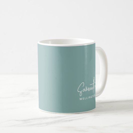 Mug Script moderne Monogramme Turquoise Mint Vert Nom (Devant droit)