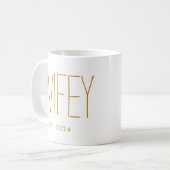 Mug Script Wifey Or personnalisé pour anniversaire de  (Devant gauche)