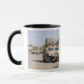 Mug Sécurité de Humvee pendant une patrouille (Gauche)