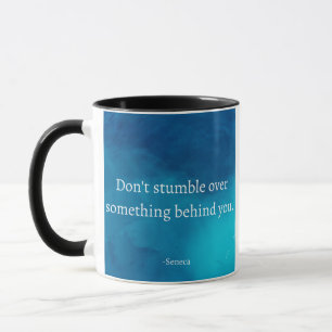 Mug Seneca : Concentrons-nous sur l'avenir, ne tombez 