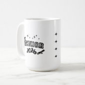 Mug Senior 2026 (Devant gauche)