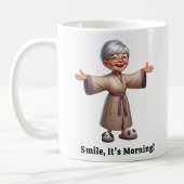 Mug Senior Citoyen Joyeux dans une Robe Confortable