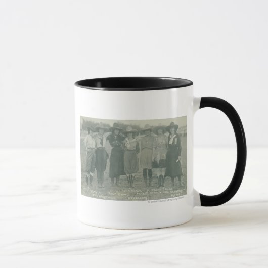 Mug Sept cow-girls de rodéo posant pour une (Droite)
