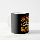 Mug Sera un accessoire de bras fiançailles fiancé coup (Devant gauche)