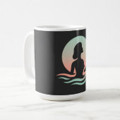 Mug Serene Woman Silhouette in Pastel Waves (Devant gauche)