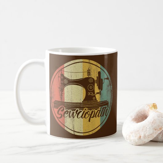 Mug Sewciopath coudre amour Seamstress Embroder (Avec donut)