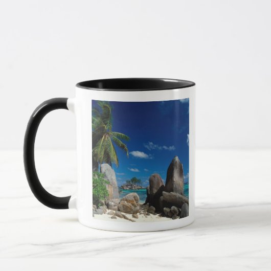 Mug Seychelles, île de Mahe, plage d'Anse Royale. (Gauche)