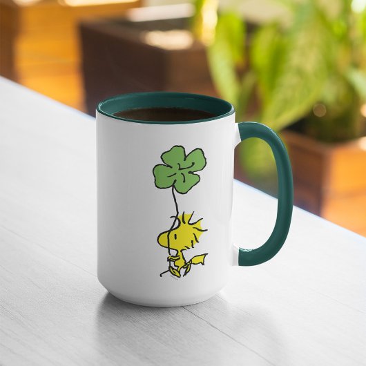 Mug Shamrock de transport de bois