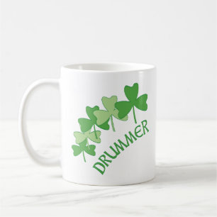 Mug Shamrocks de batteur décrit vert