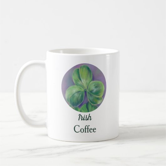 Mug Shamrocks de Clover vert sur Purple Pastel Art (Gauche)