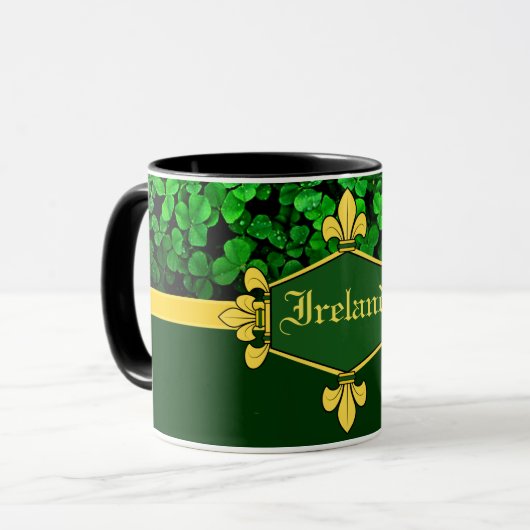 Mug Shamrocks verts d'Irlande, Personnaliser portant l (Devant gauche)