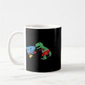 Mug Shark Punching T-rex Dinosaur Funny Fighting Boxin (Gauche)