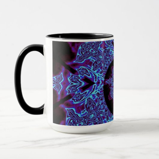 Mug Shay (Gauche)