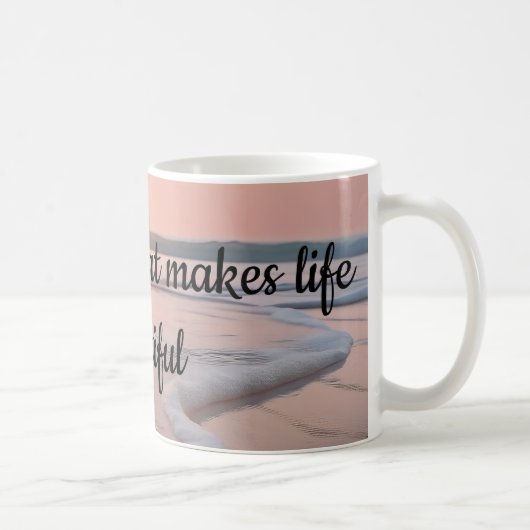 Mug She makes life beautiful (Droite)