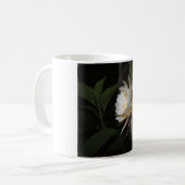 Mug sideview de cierge de floraison de nuit (Devant gauche)