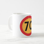 Mug SIGNE DE LA ROUTE À 70 Vitesse Limite (Devant gauche)