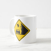Mug Signe en baisse de route de zone de moutons (Devant gauche)