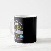 Mug S'il implique des livres et des pyjamas compter mo (Devant gauche)