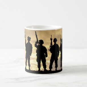 Mug Silhouette des soldats dans la 101st Division