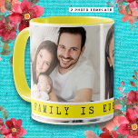 Mug Simple 2 Photo Collage Famille Citation Jaune<br><div class="desc">Concevez vos propres tasses customisées avec des photos de famille pour en faire un souvenir unique.' La famille est tout ce que la typographie de citation fait de lui spécial.</div>