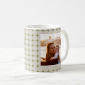 Mug Simple Mi-Siècle moderne Sage Vert Photo (Devant droit)