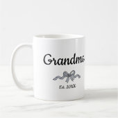 Mug Simple Script Bow Grandma Est. Year (Gauche)