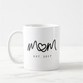 Mug Simple Script Cœur Noir Nouvelle Maman Établie Est (Gauche)