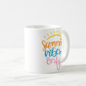 Mug Simple soleil joyeux jouant orange bleu rose solei (Devant droit)