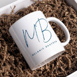 Mug Simple Turquoise Bleu Minimaliste Deux Monogrammes<br><div class="desc">Simple Turquoise Bleu Deux Monogrammes Nom tasse parfaite pour patrons,  consultants,  professionnels ou hommes d'affaires.</div>