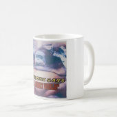 Mug Sindoni dit que c'est un monde fou (Devant droit)