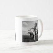 Mug Sioux Chiefs, 1905 (Devant droit)