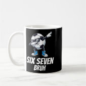 Mug Six Seven Bruh Brainrot Génération Alpha Dabbing B (Gauche)