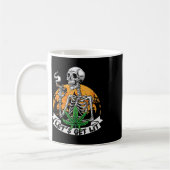 Mug Skeleton Stoner Fumer Mauvaise herbe Obtenons Lit  (Gauche)