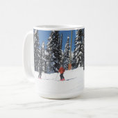 Mug Skieurs sur une pente enneigée (Devant gauche)