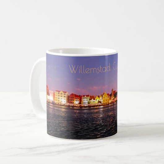 Mug Skyline de Willemstad à la nuit (Devant gauche)