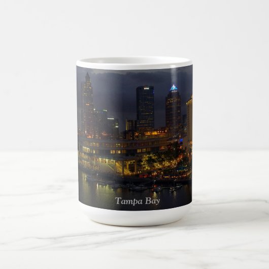 Mug Skyline nocturne de Tampa Bay (Centre)