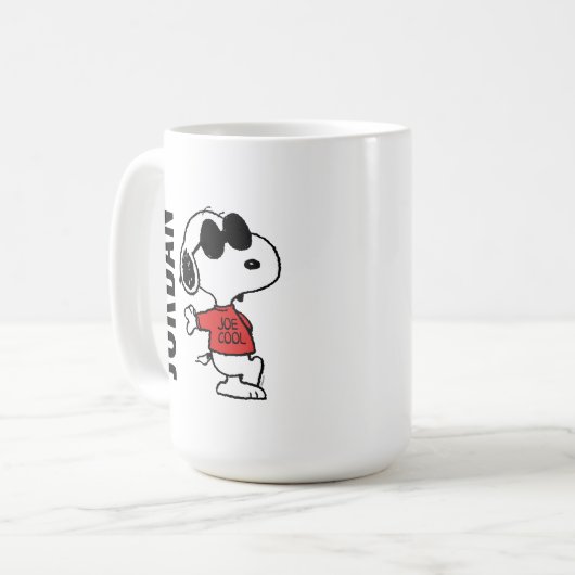 Mug Snoopy "Joe Cool" debout (Devant gauche)