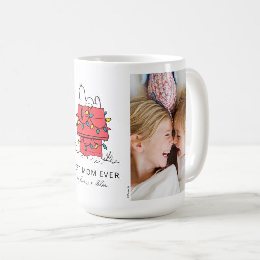 Mug Snoopy's Christmas Doghouse | Meilleure maman - Ph (Devant droit)