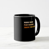 Mug Snore Le Plus Difficile - Word Dur Et Jouer Si Dur (Devant droit)