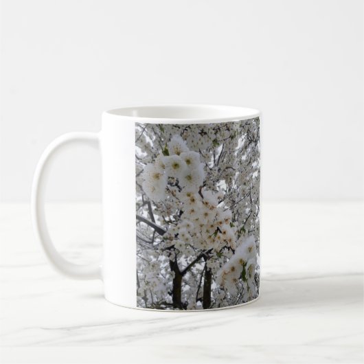 Mug Snow on Blossoms (Gauche)