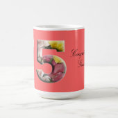 Mug Soixante-quinzième anniversaire d'anniversaire de (Centre)